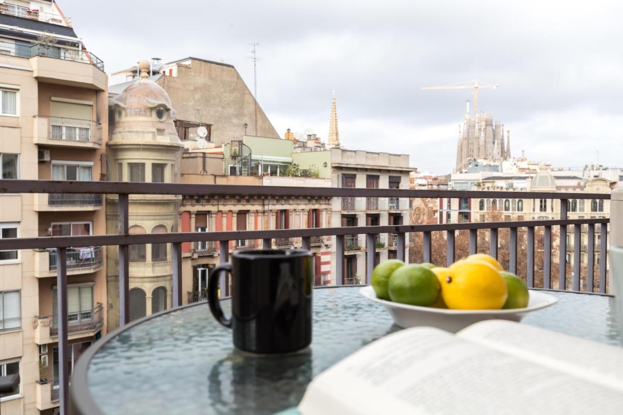 Heart Of The City Sunny With Iconic Terrace View Barcelona Kültér fotó