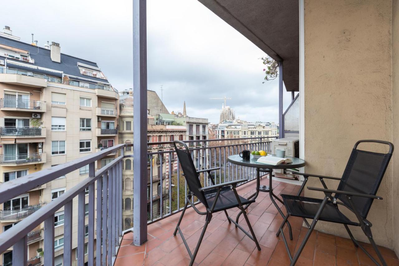 Heart Of The City Sunny With Iconic Terrace View Barcelona Kültér fotó