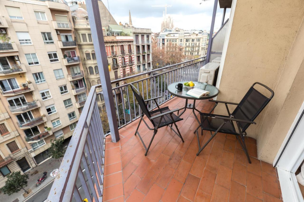 Heart Of The City Sunny With Iconic Terrace View Barcelona Kültér fotó